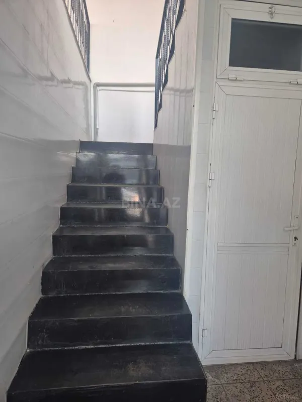 Satılır obyekt 140 m²