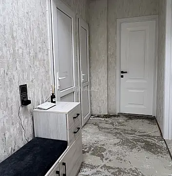 Satılır 2 otaqlı mənzil 63 m²