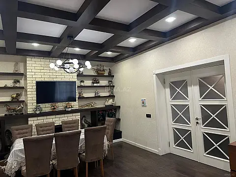 Satılır 8 otaqlı həyət evi 468 m² — Bakı, Badamdar 8 otaq 468.00 m²