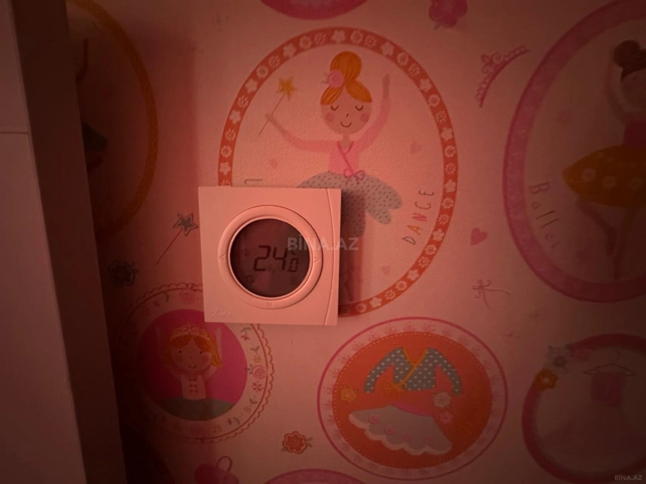 Satılır 8 otaqlı həyət evi 468 m²