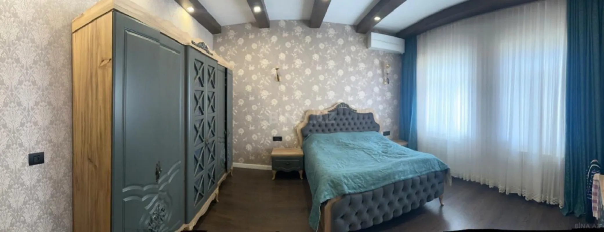 Satılır 8 otaqlı həyət evi 468 m²