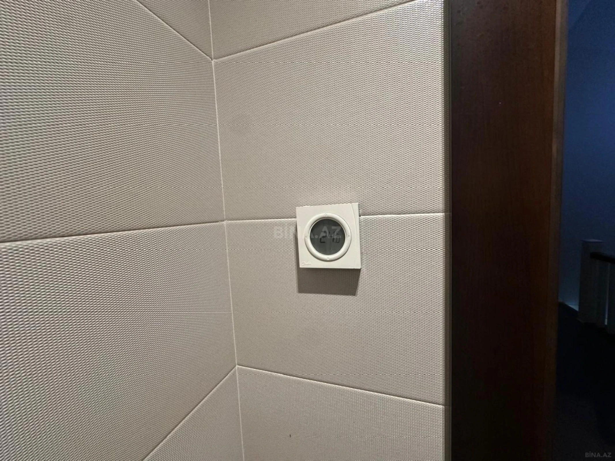 Satılır 8 otaqlı həyət evi 468 m²