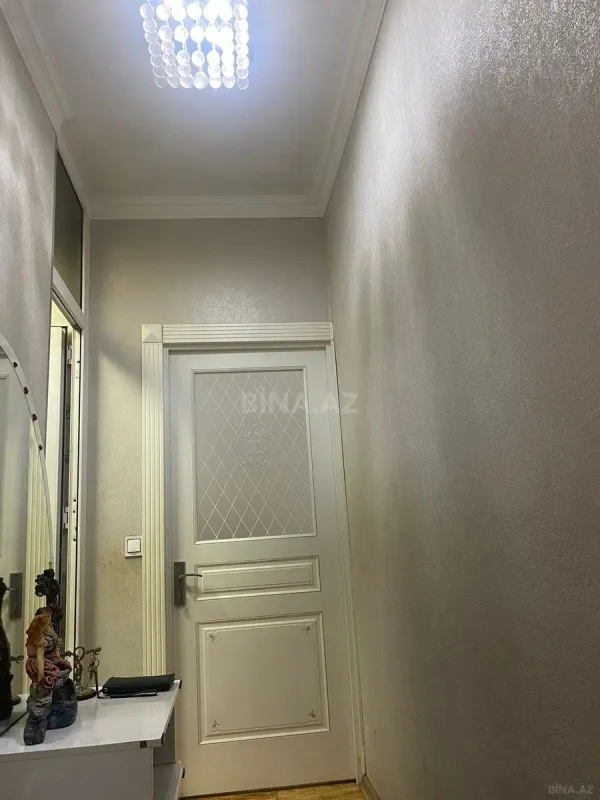 Satılır 2 otaqlı mənzil 58 m²