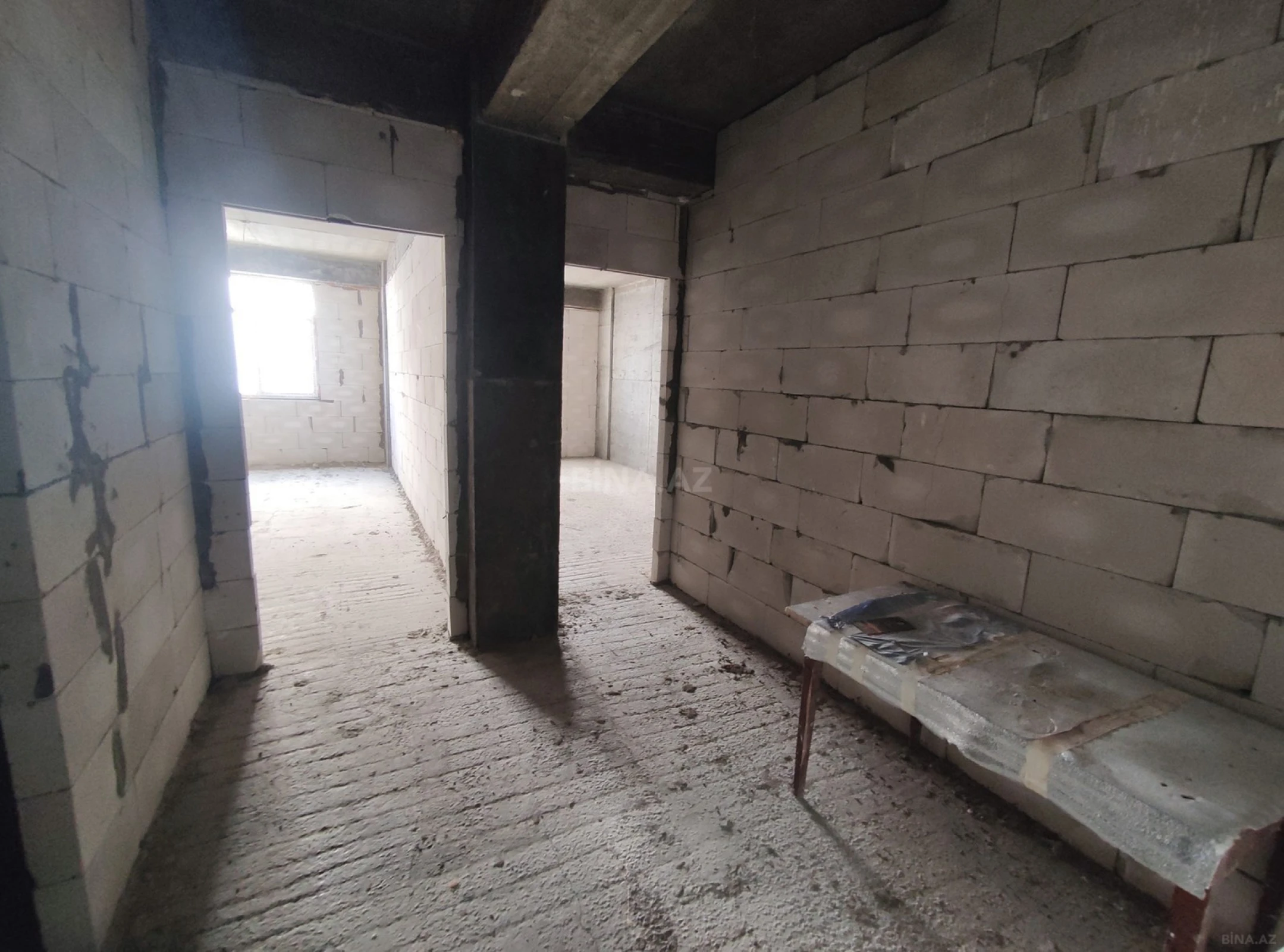 Satılır 3 otaqlı mənzil 108.6 m²