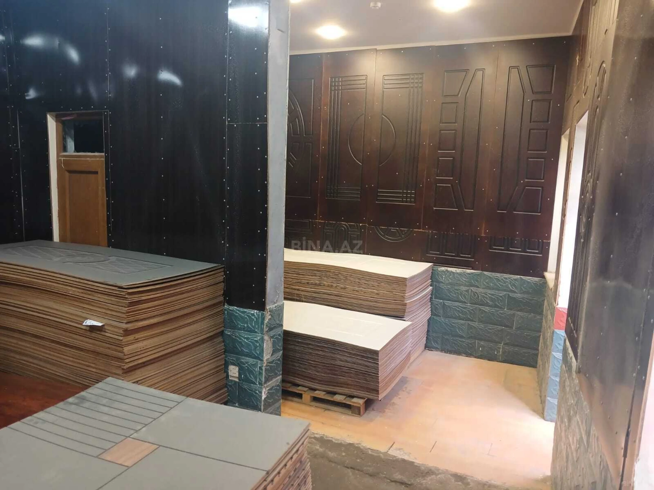 Satılır obyekt 394 m²