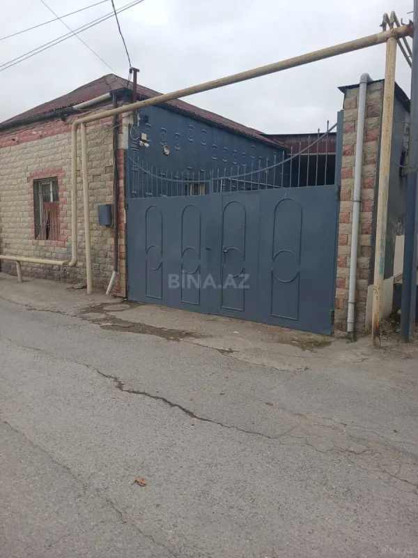 Satılır obyekt 394 m²