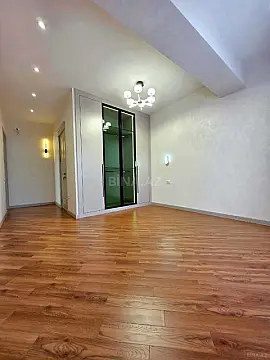 Satılır 3 otaqlı mənzil 128 m²