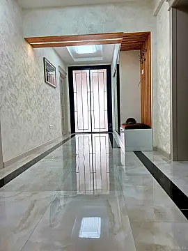 Satılır 3 otaqlı mənzil 128 m²