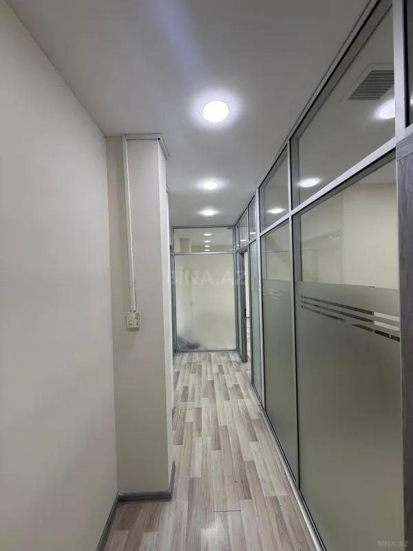 Kirayə verilir 4 otaqlı ofis 115 m²