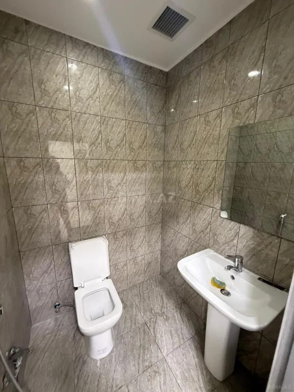 Kirayə verilir 4 otaqlı ofis 115 m²