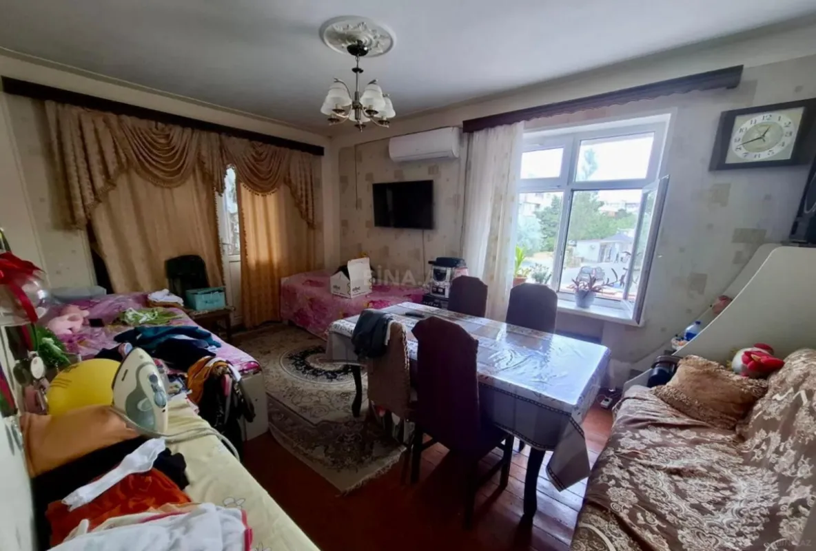 Satılır 2 otaqlı mənzil 53 m²