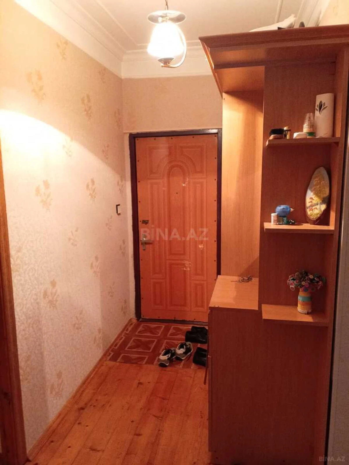 Satılır 4 otaqlı mənzil 98 m²