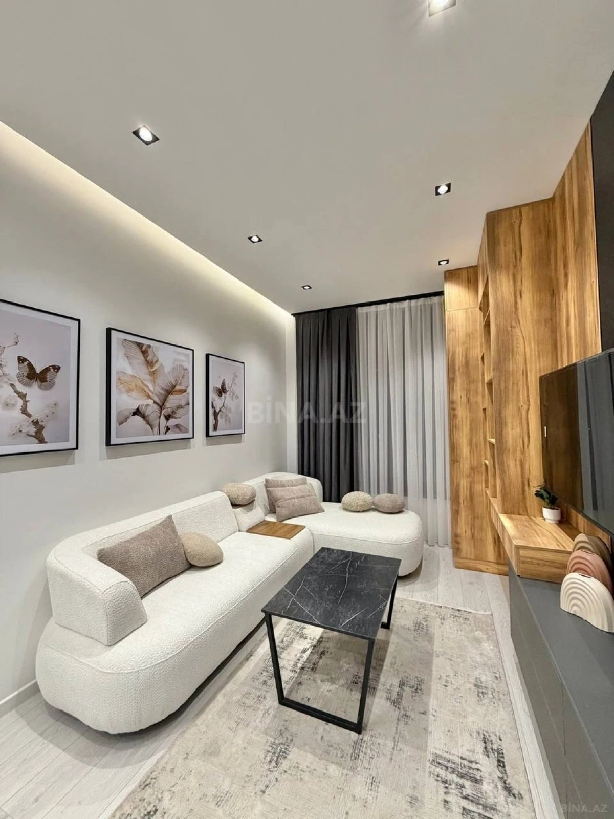 Kirayə verilir 2 otaqlı mənzil 70 m²