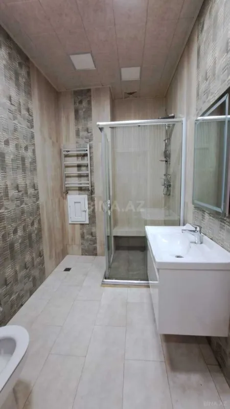 Satılır 2 otaqlı mənzil 84 m²