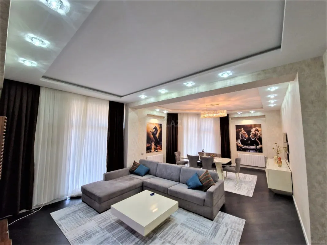 Kirayə verilir 3 otaqlı mənzil 150 m²