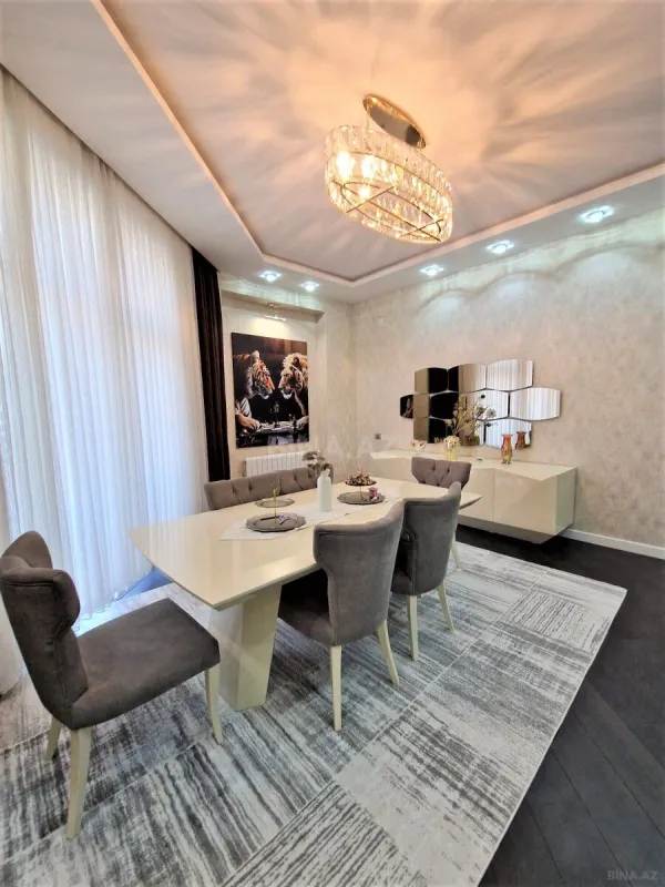 Kirayə verilir 3 otaqlı mənzil 150 m²