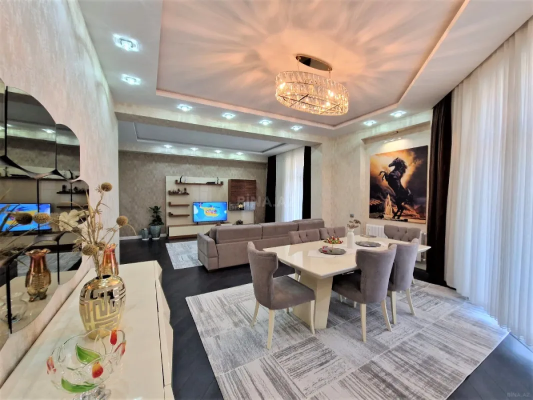 Kirayə verilir 3 otaqlı mənzil 150 m²