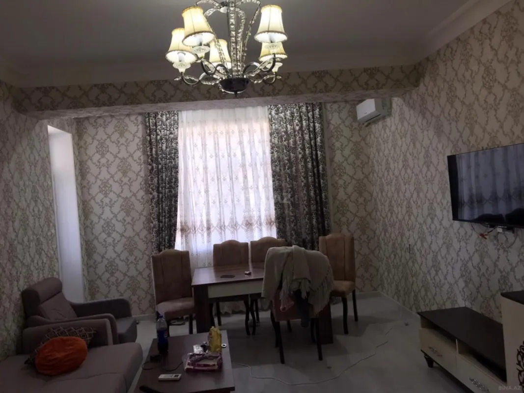 Satılır 2 otaqlı mənzil 73 m²