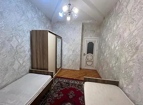 Satılır 3 otaqlı mənzil 100 m²