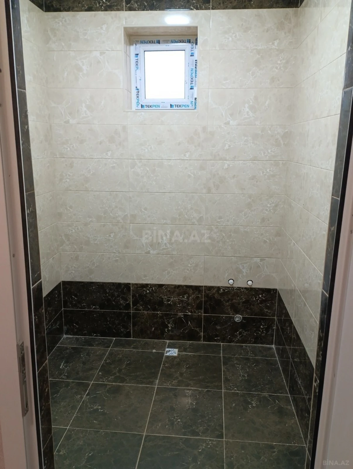 Satılır 4 otaqlı həyət evi 115 m²