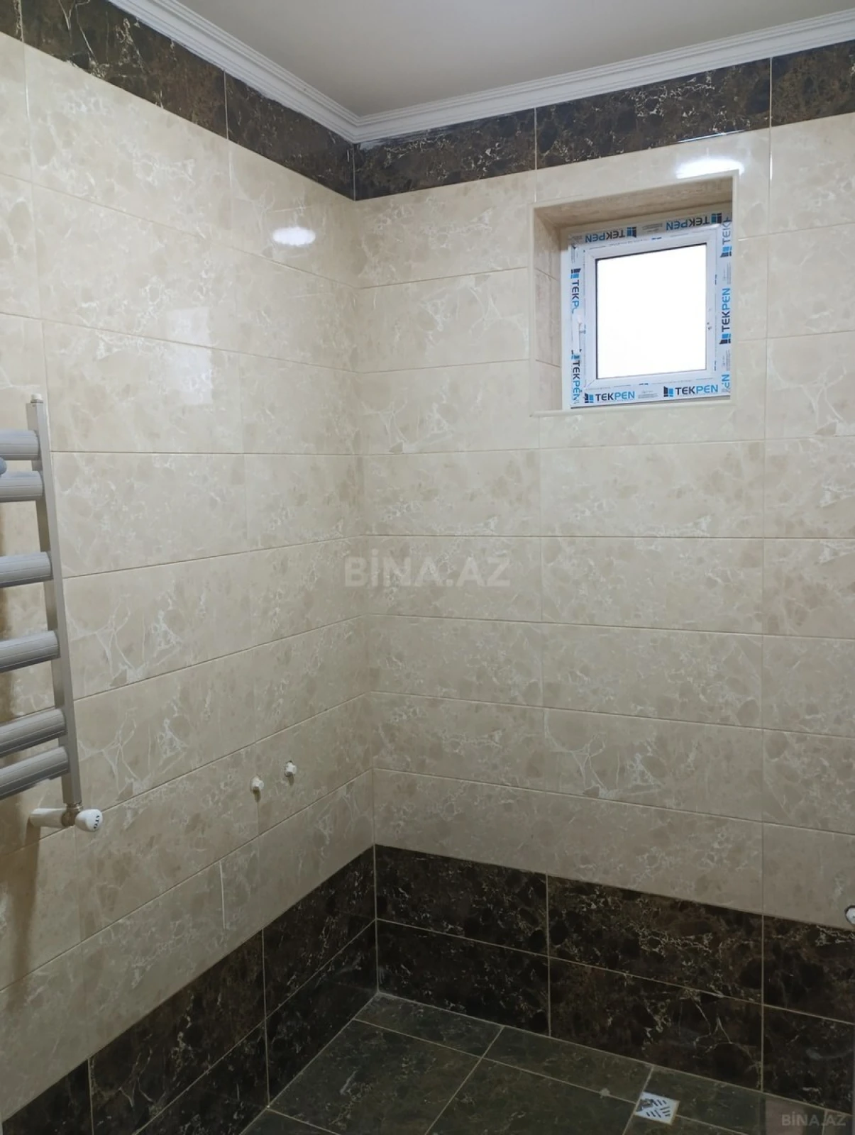 Satılır 4 otaqlı həyət evi 115 m²