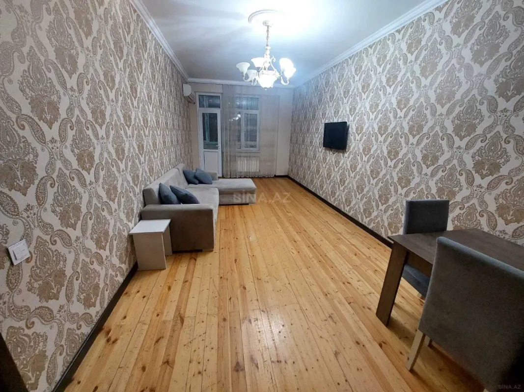 Satılır 3 otaqlı mənzil 104 m²