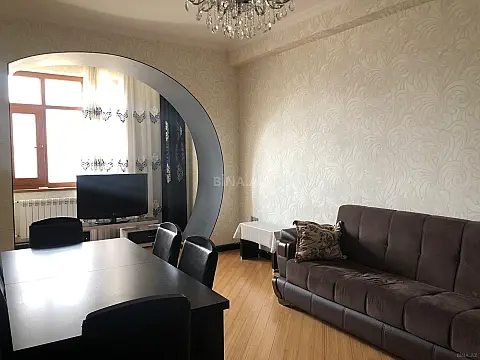 Satılır 3 otaqlı mənzil 96 m² — Bakı, Nizami 3 otaq 96.00 m²