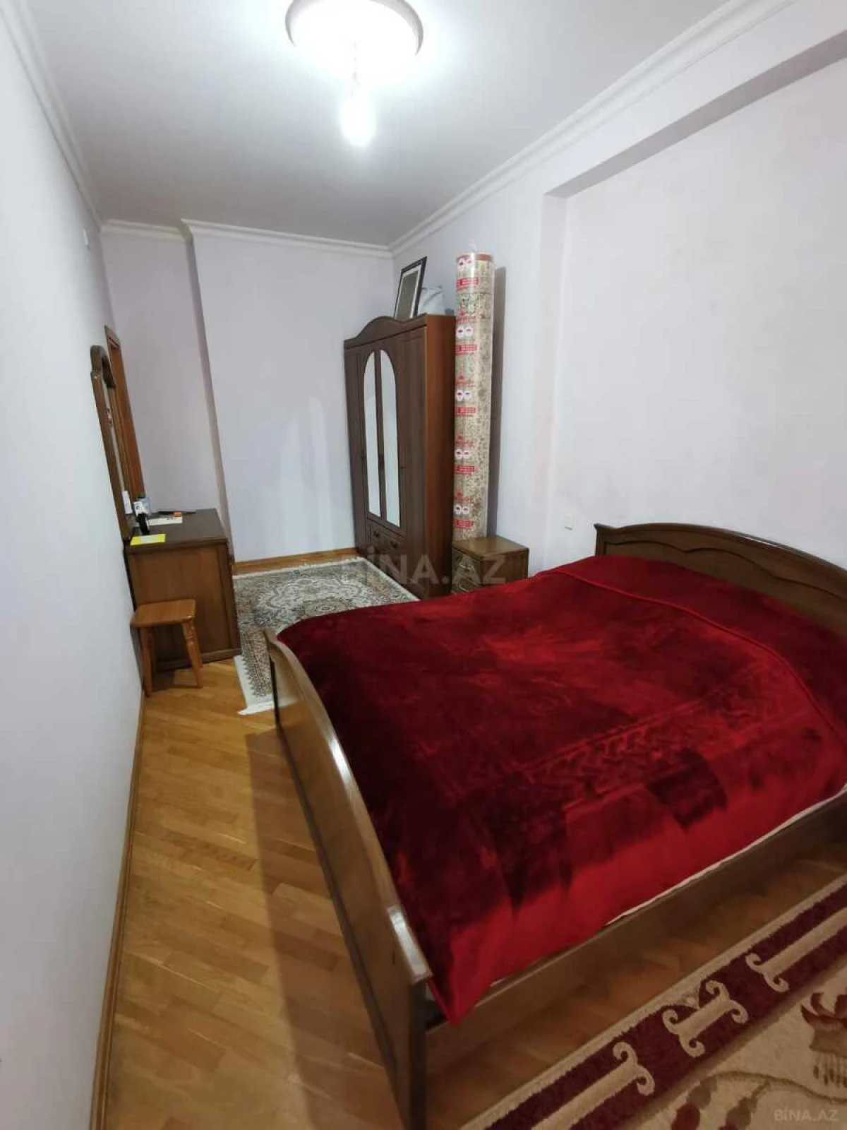 Satılır 3 otaqlı mənzil 114 m²