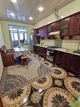 Satılır 3 otaqlı mənzil 114 m²