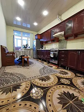 Satılır 3 otaqlı mənzil 114 m²