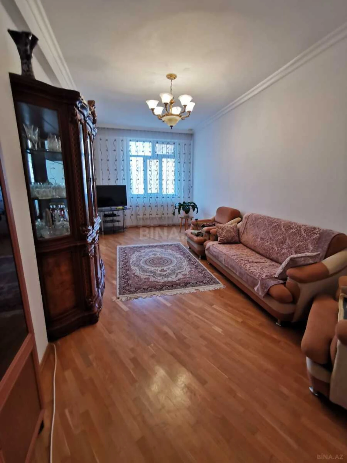 Satılır 3 otaqlı mənzil 114 m²