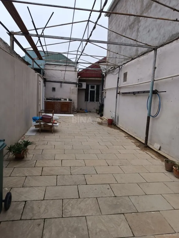 Satılır 4 otaqlı həyət evi 110 m²