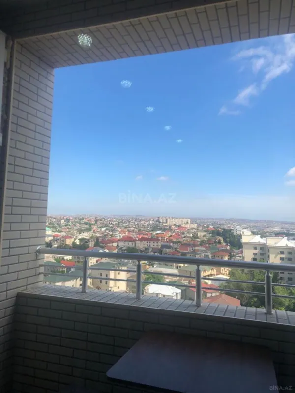 Satılır 2 otaqlı mənzil 95 m²