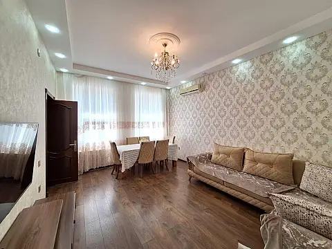 Satılır 7 otaqlı həyət evi 300 m² — Bakı, Nəsimi 7 otaq 300.00 m²