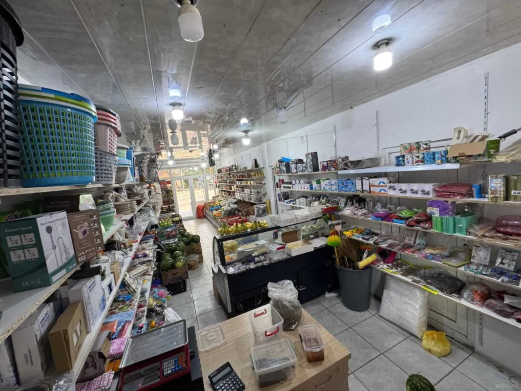 Satılır obyekt 74 m²