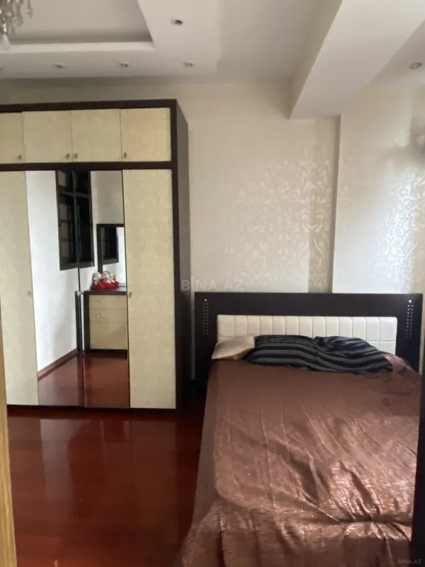 Satılır 3 otaqlı mənzil 63 m²