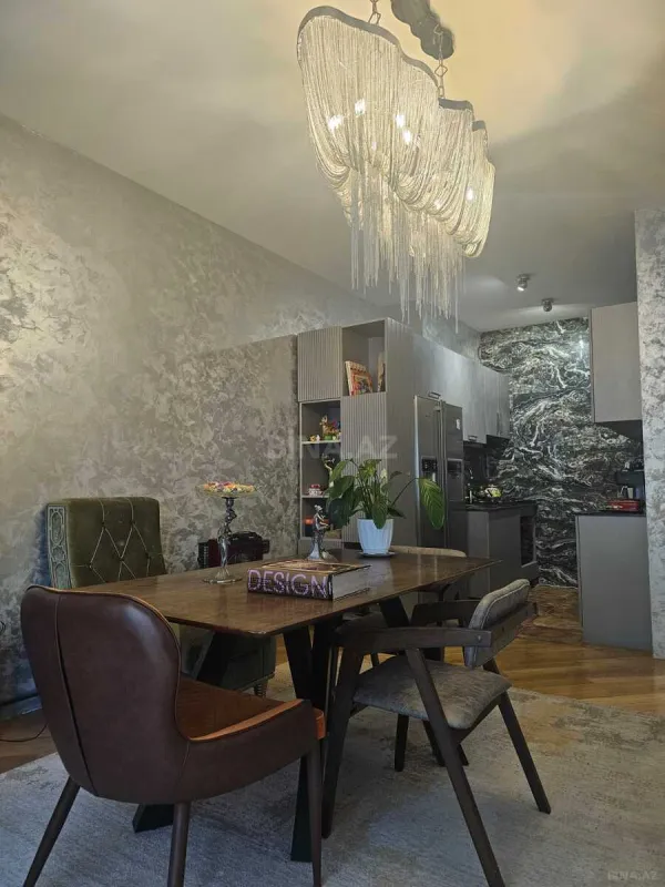 Kirayə verilir 2 otaqlı mənzil 65 m²