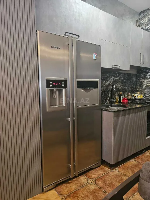 Kirayə verilir 2 otaqlı mənzil 65 m²