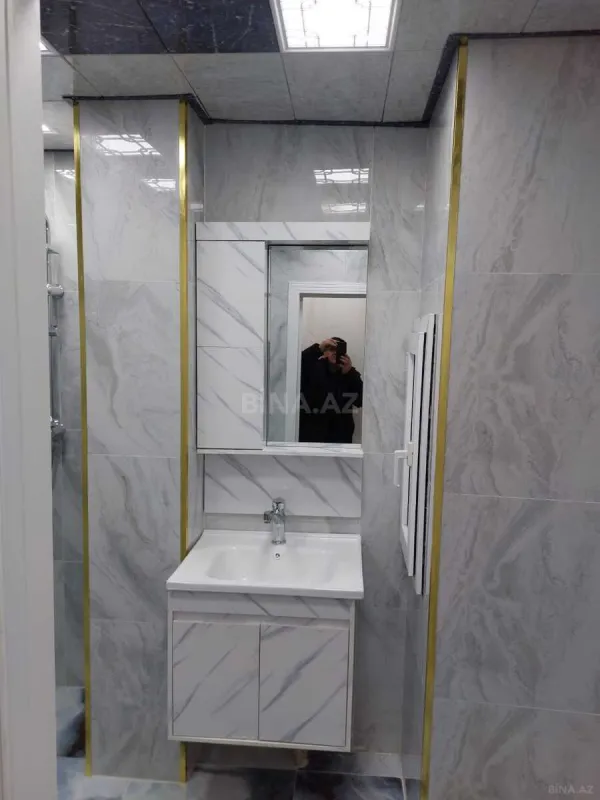 Satılır 2 otaqlı mənzil 63 m²