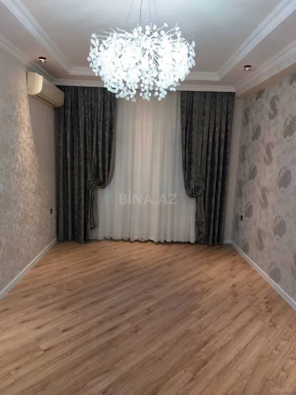 Satılır 2 otaqlı mənzil 63 m²