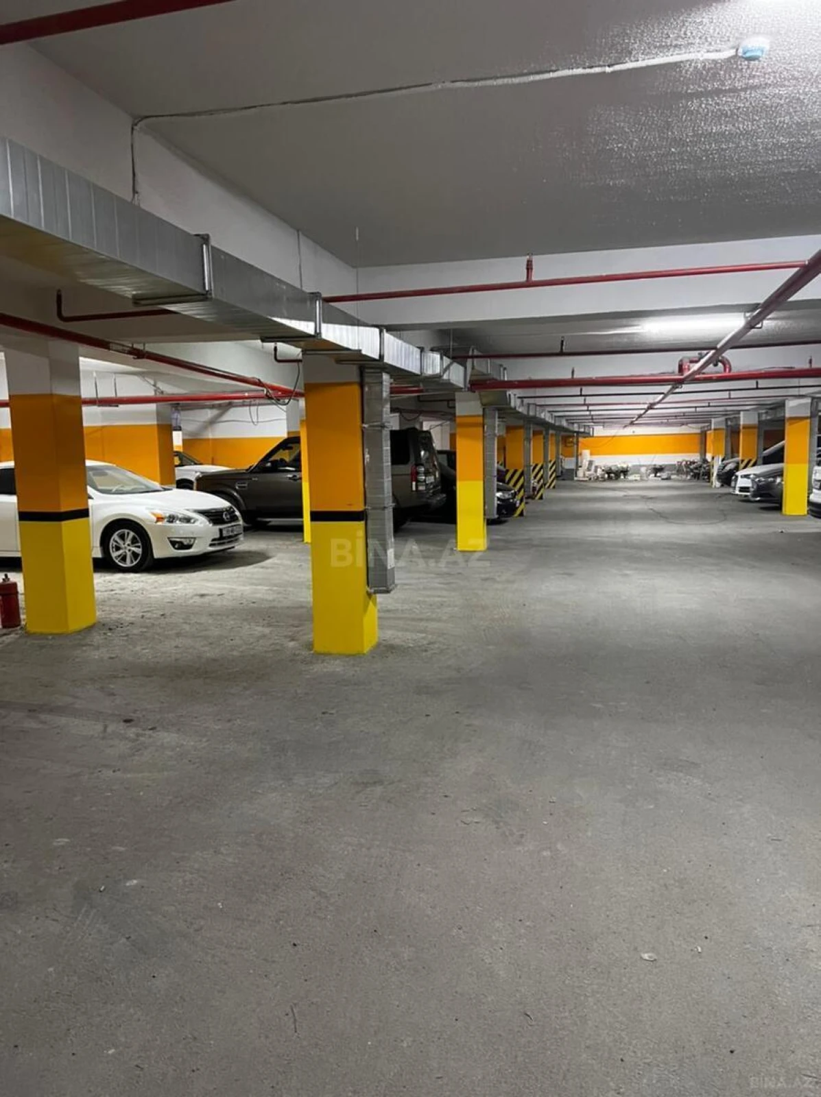 Kirayə verilir 2 otaqlı mənzil 75 m²