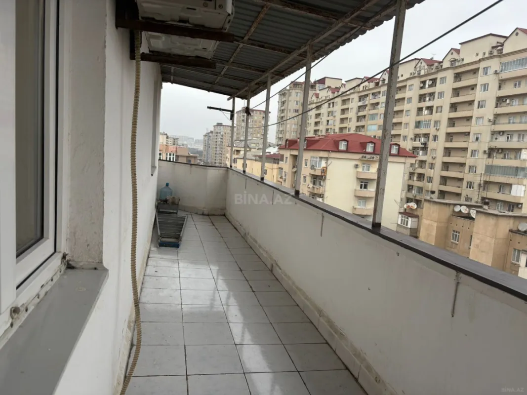 Satılır 3 otaqlı mənzil 115 m²