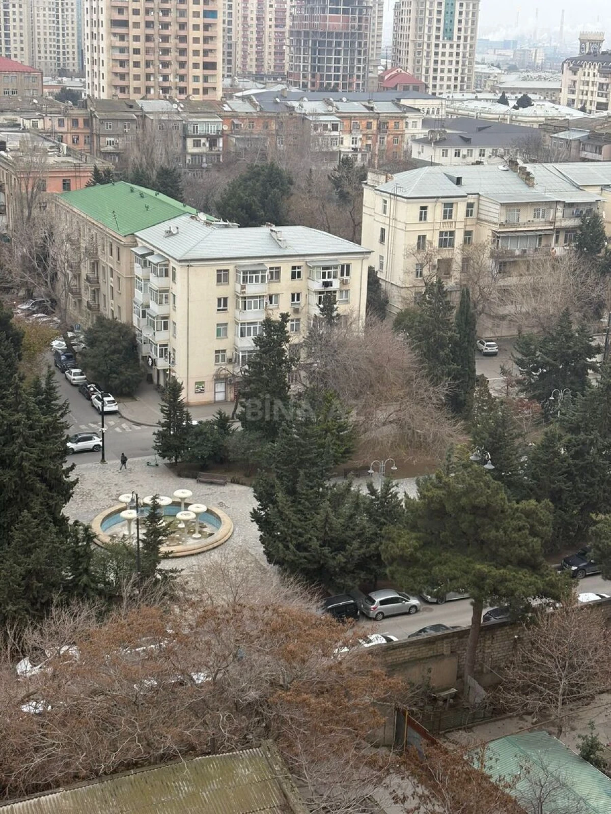 Satılır 3 otaqlı mənzil 115 m²