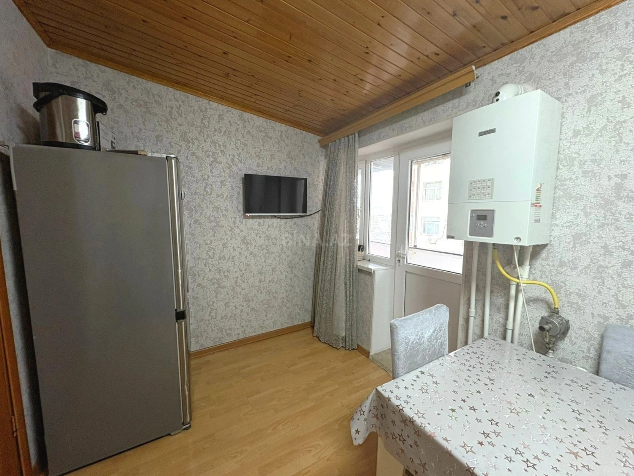 Satılır 3 otaqlı mənzil 115 m²