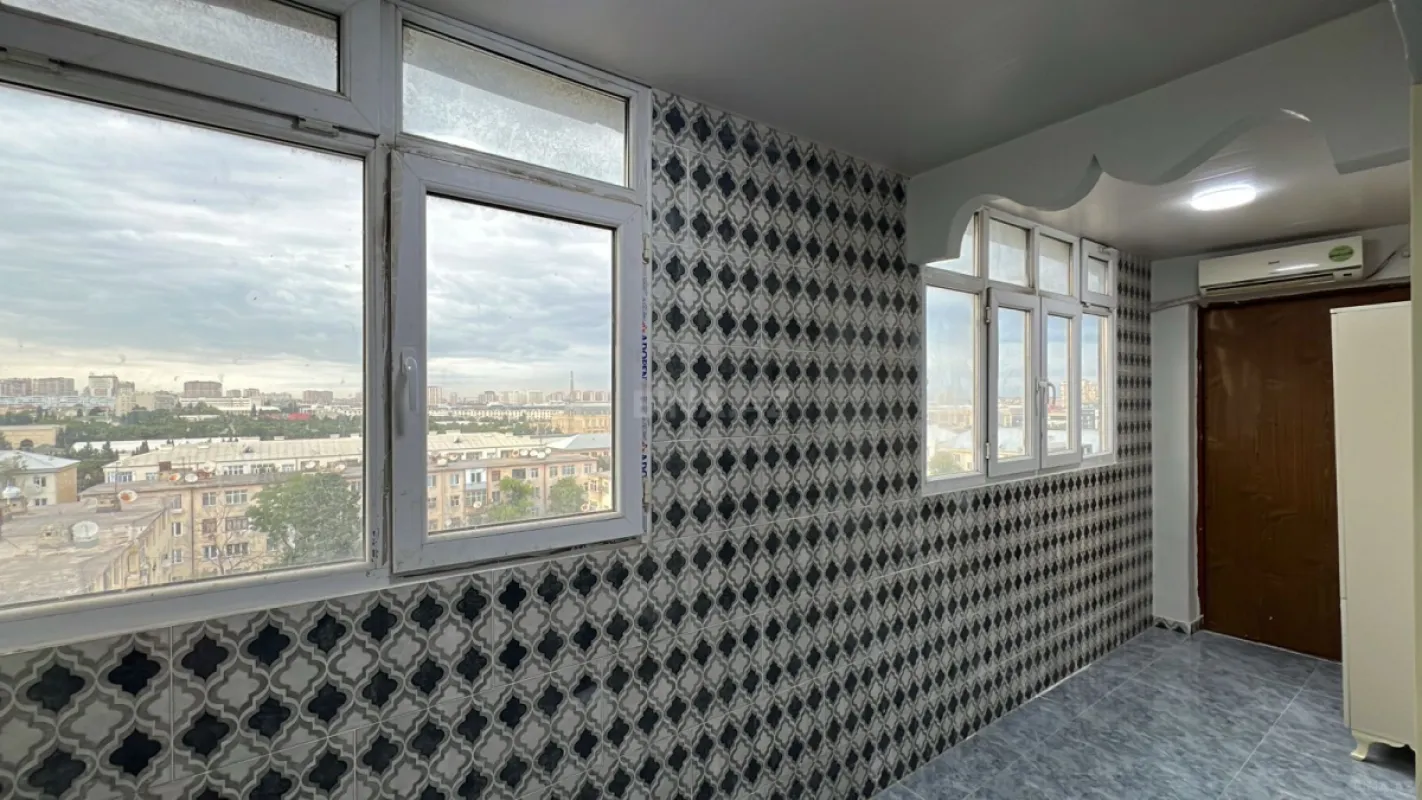 Satılır 2 otaqlı mənzil 52 m²