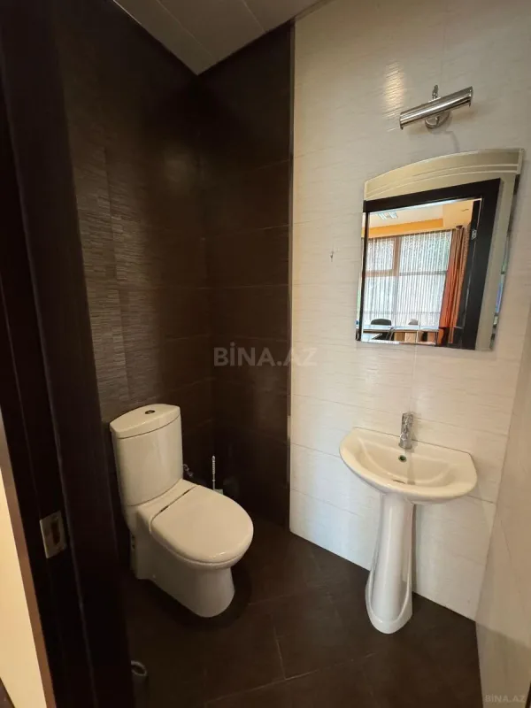 Kirayə verilir 4 otaqlı ofis 180 m²