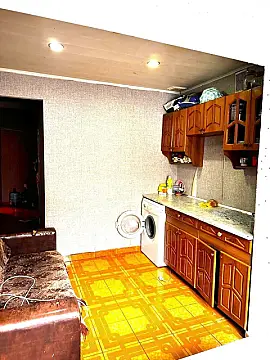 Satılır 4 otaqlı mənzil 110 m²