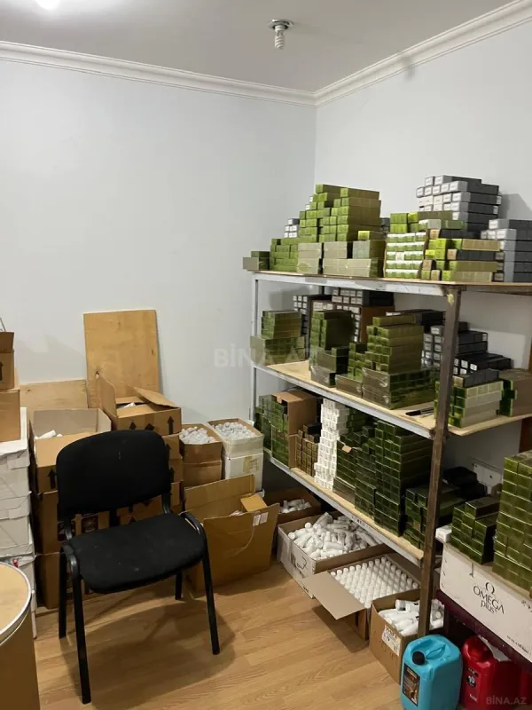 Satılır 4 otaqlı mənzil 110 m²