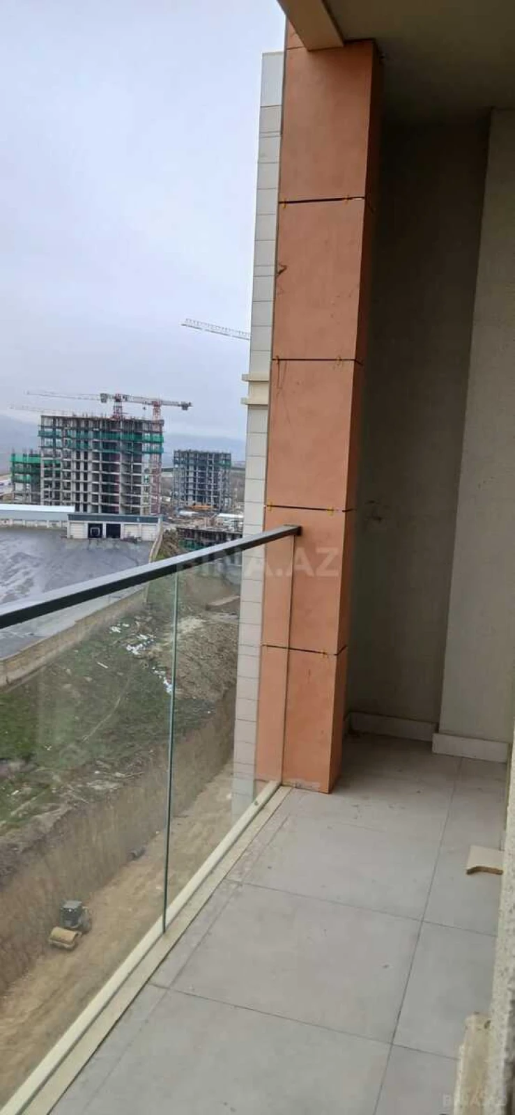Kirayə verilir 3 otaqlı mənzil 85 m²