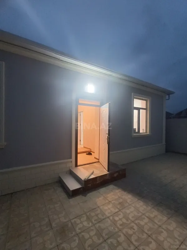 Satılır 3 otaqlı həyət evi 100 m²